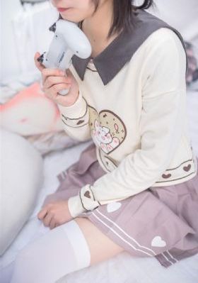 国产美女抠逼视频_1080P高清迅雷在线观看