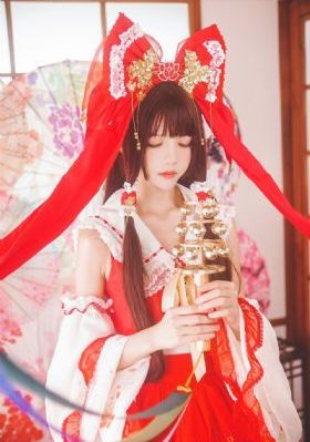 国产日韩制服一区二区_蓝光神马影院在线